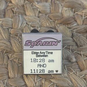 Vintage Disney Soarin' fast pass pin